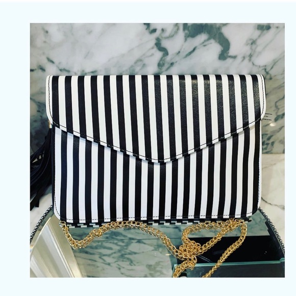 Handbags - Bettlejuice clutch with removable chain